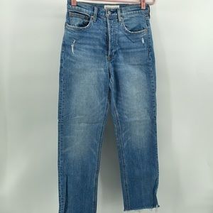 Denim Forum jeans 
The Arlo High Rise Straight 28L 98% organic cotton sz 27